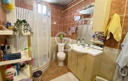 YILDIZLI'NIN MERKEZİNDE GENİŞ TERASLI SATILIK FIRSAT DAİRE