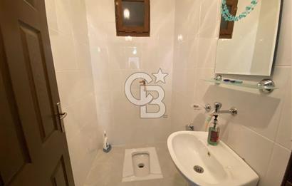 YILDIZLI'NIN MERKEZİNDE GENİŞ TERASLI SATILIK FIRSAT DAİRE