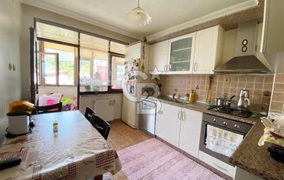 YILDIZLI'NIN MERKEZİNDE GENİŞ TERASLI SATILIK FIRSAT DAİRE