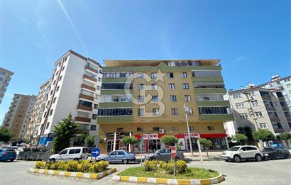 YILDIZLI'NIN MERKEZİNDE GENİŞ TERASLI SATILIK FIRSAT DAİRE