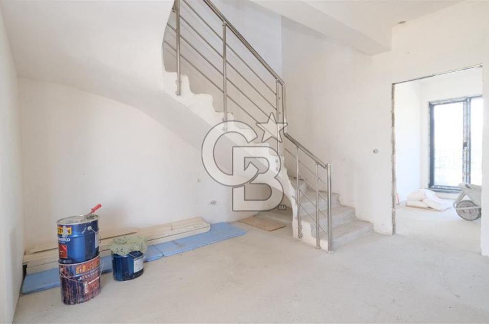 İleri Natamam,Kat Mülkiyetli (İskanlı)320 m²,8+1,Satılık Villa