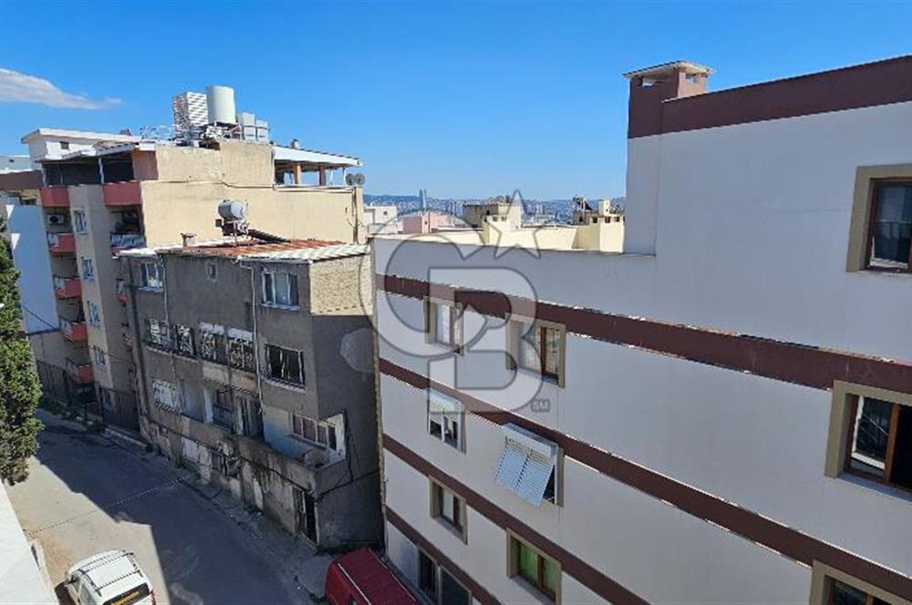 BAYRAKLI GÜMÜŞPALA DA SATILIK 2+1 DAİRE 
