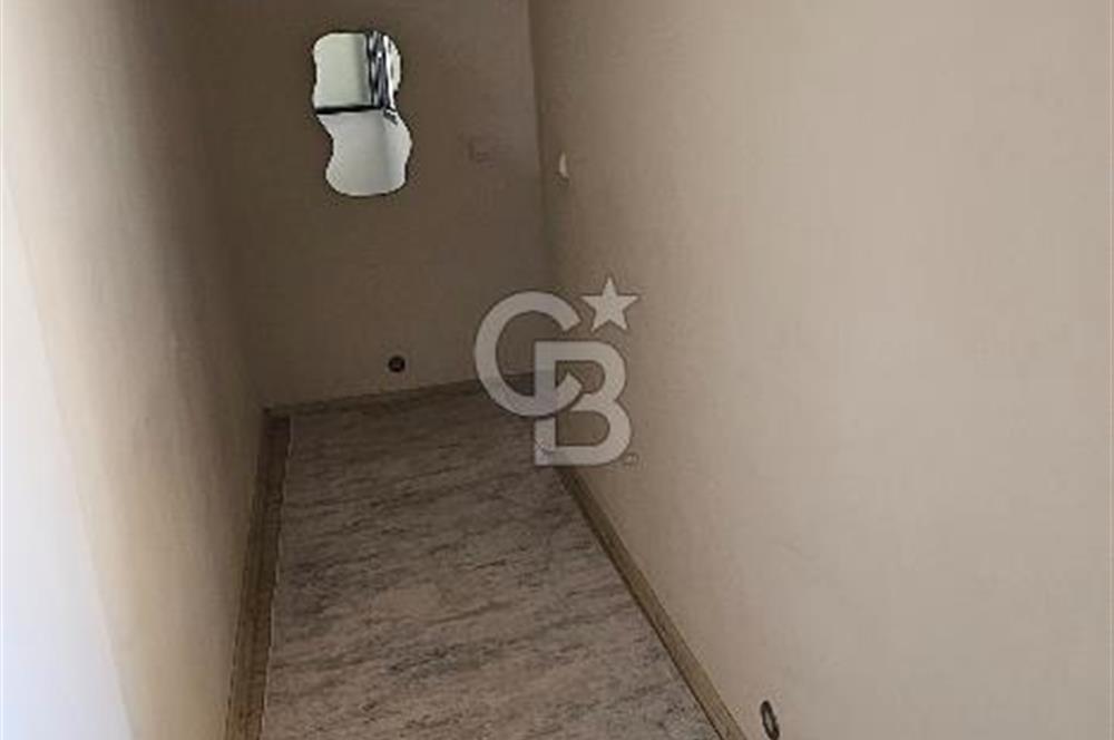 BAYRAKLI GÜMÜŞPALA DA SATILIK 2+1 DAİRE 