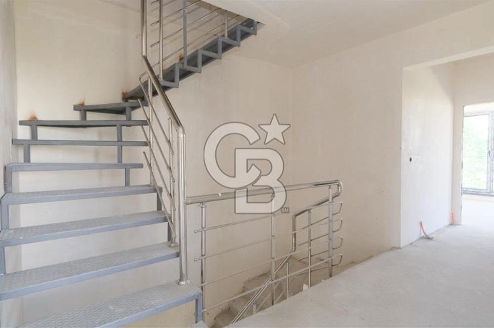 İleri Natamam,Kat Mülkiyetli (İskanlı)320 m²,8+1,Satılık Villa