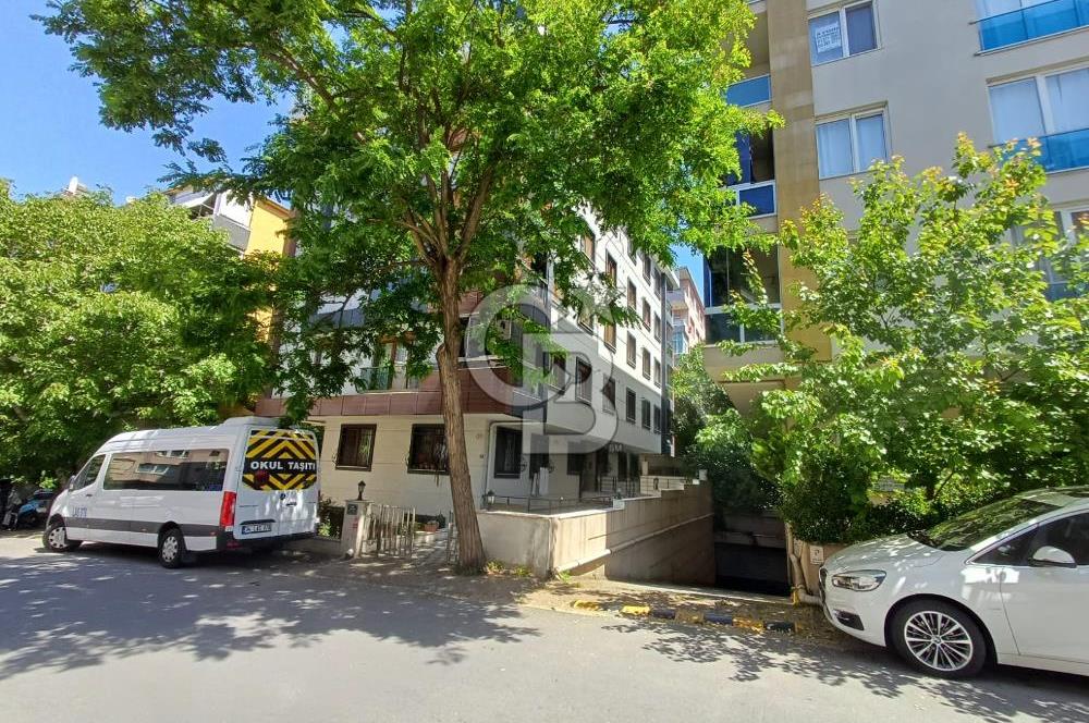 BAKIRKÖY ZUHURATBABA' DA YENİ BİNADA SATILIK 2+1 BAHÇE KATI