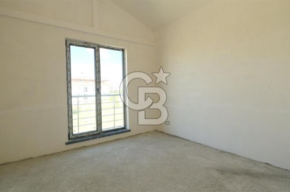 İleri Natamam,Kat Mülkiyetli (İskanlı)320 m²,8+1,Satılık Villa