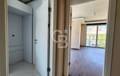 Yeşilyurt'un En Nezih Sokağında 3+1 Sıfır Dubleks Daire Net135m2