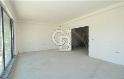 İleri Natamam,Kat Mülkiyetli (İskanlı)320 m²,8+1,Satılık Villa