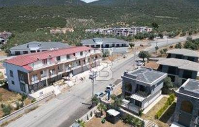 AKBÜK KAZIKLI YOLUNDA SATILIK TİCARİ DÜKKAN YATIRIMLIK FIRSAT