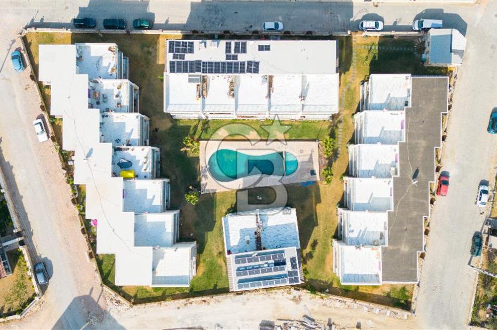 Foça Hacıveli Mah. Site İçerisinde Kiralık 4+1 Tripleks Villa