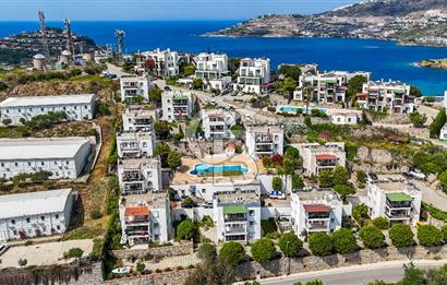 Bodrum Yalıkavak Tilkicikte Satılık 2+1 Bahçe Katı Daire
