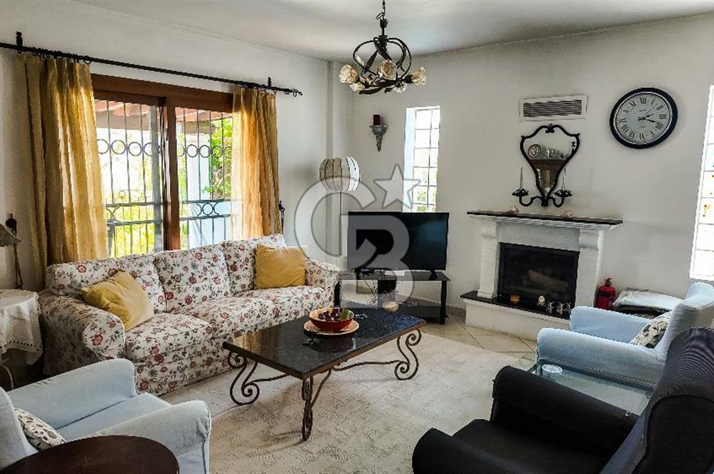 Bodrum Torba'da Satılık Özel Havuzlu Pansiyon Tapulu 3+2 Villa