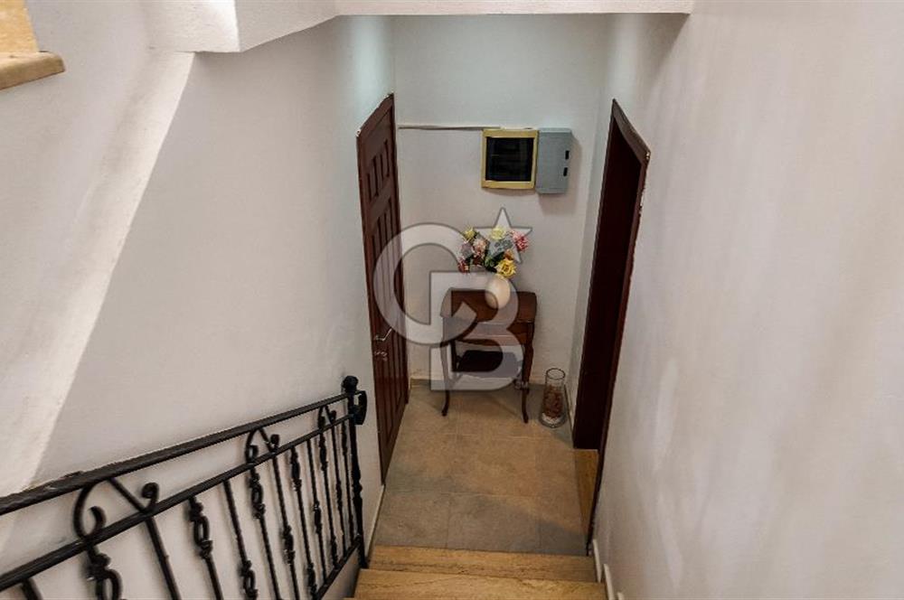 Bodrum Torba'da Satılık Özel Havuzlu Pansiyon Tapulu 3+2 Villa