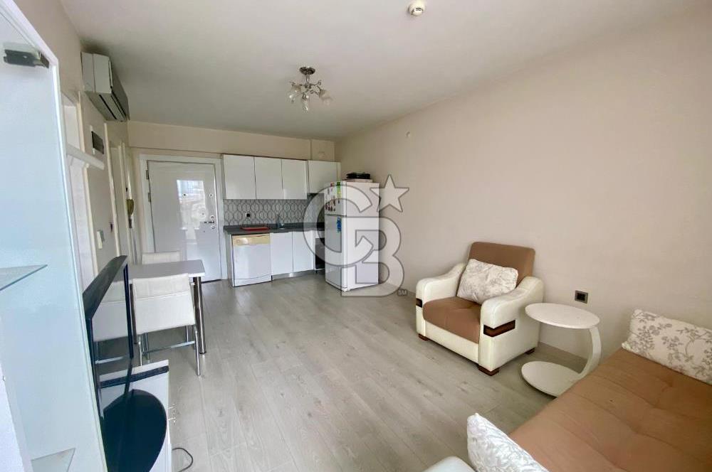 Bornova Avcılar Cadde Teras'ta Eşyalı 1+1 Satılık Daire