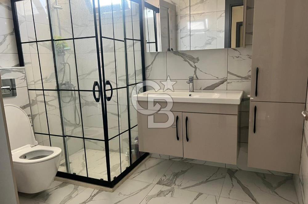 Foça Hacıveli Mah. Site İçerisinde Kiralık 4+1 Tripleks Villa