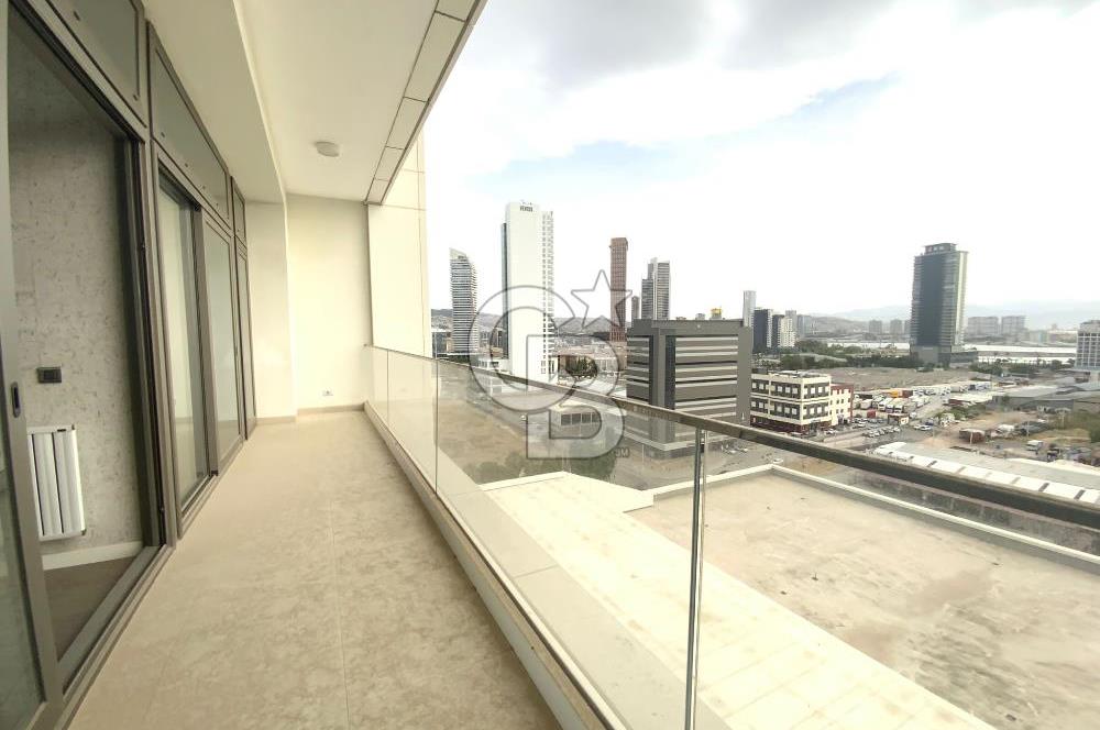 Bayraklı Folkart Towers 2+1 Satılık Deniz Manzaralı Daire