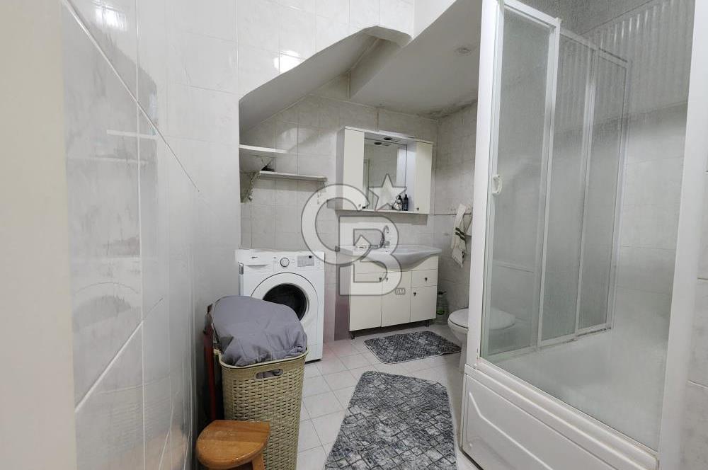 Maltepe Sahilde Mükemmel Konumda 2+1 Ters Dubleks Daire Net 85m²