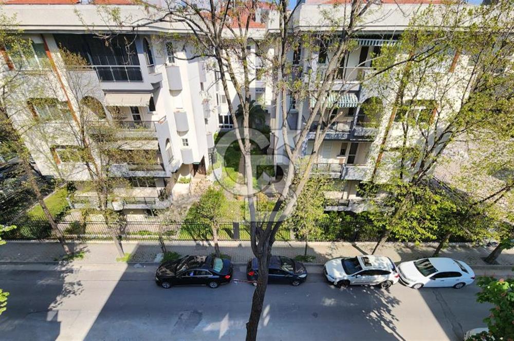 Yeşilyurt'un En Nezih Sokağında 3+1 Sıfır Dubleks Daire Net135m2