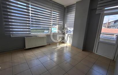Kartal Çavuşoğlu nda Manzara Adalar Karşısı Kiralık  3+1 Daire