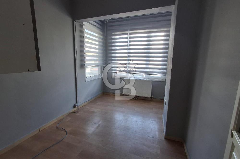 Kartal Çavuşoğlu nda Manzara Adalar Karşısı Kiralık  3+1 Daire