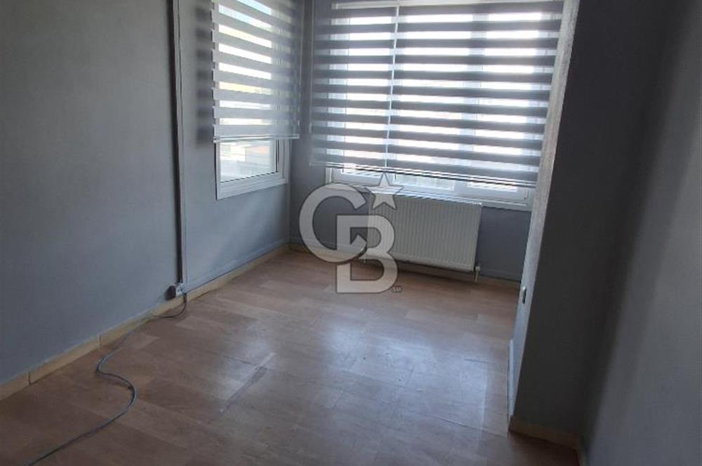 Kartal Çavuşoğlu nda Manzara Adalar Karşısı Kiralık  3+1 Daire