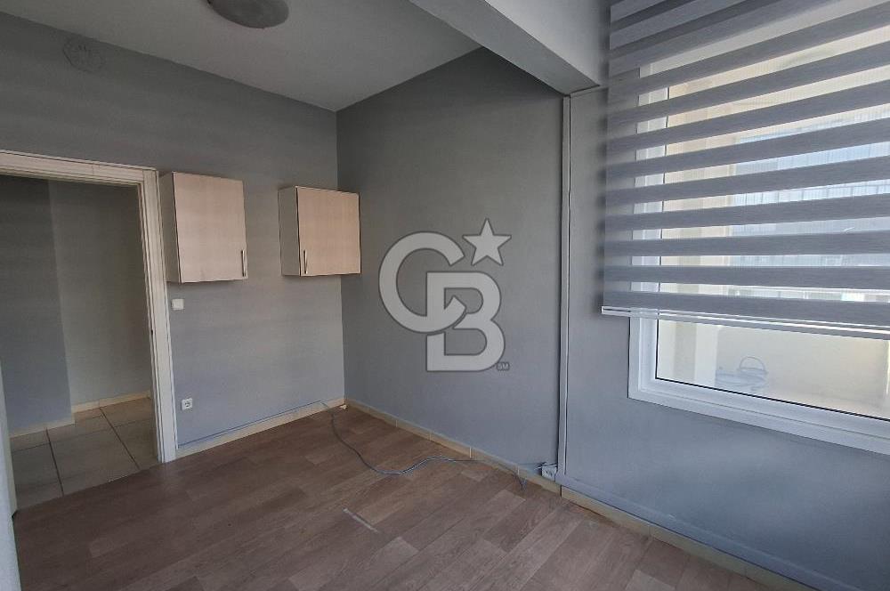 Kartal Çavuşoğlu nda Manzara Adalar Karşısı Kiralık  3+1 Daire