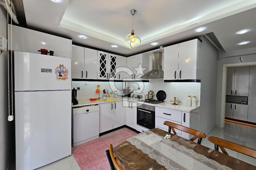 Mezitli Menderes Mahallesi  Doğalgazlı Asansörlü 3+1 Satılık Daire