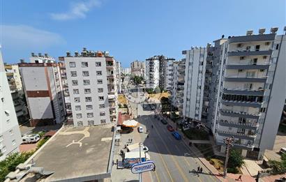 Mezitli Menderes Mahallesi  Doğalgazlı Asansörlü 3+1 Satılık Daire