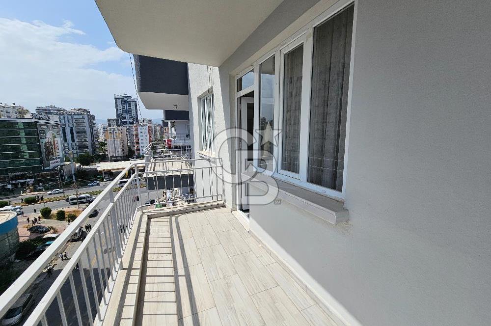 Mezitli Menderes Mahallesi  Doğalgazlı Asansörlü 3+1 Satılık Daire