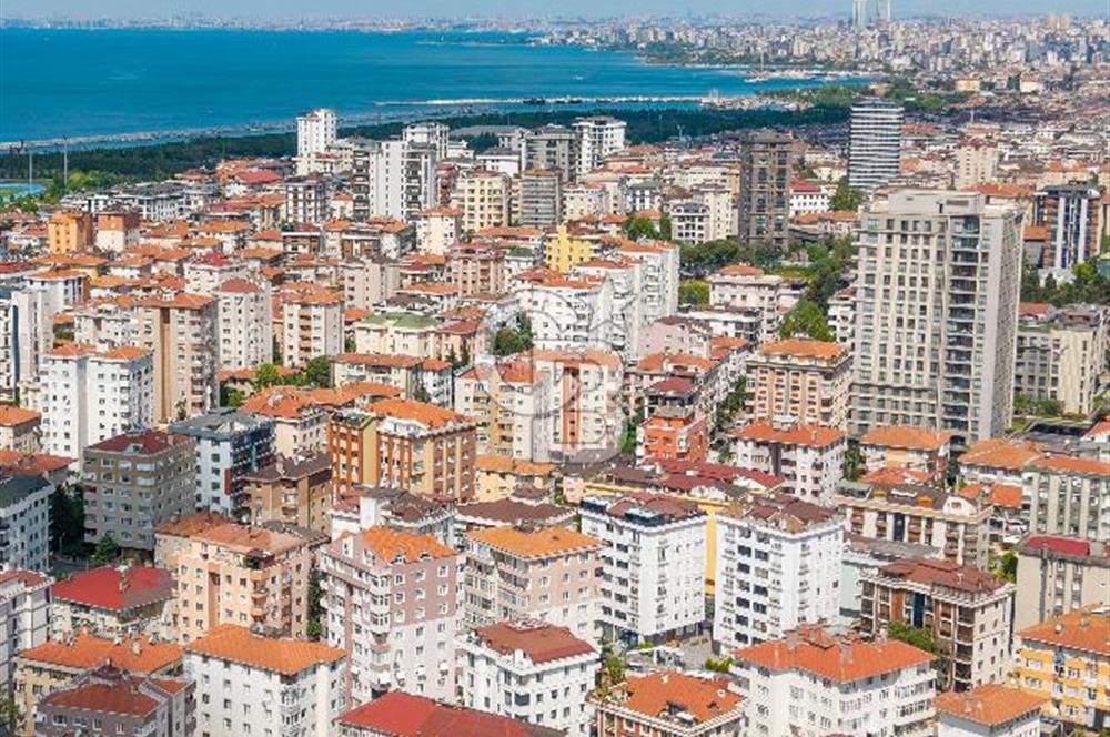 Maltepe Feyzullah Mah. Minibüs Cad. Üzeri 400 m2 Satılık Dükkan!