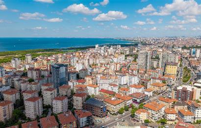 Maltepe Feyzullah Mah. Minibüs Cad. Üzeri 400 m2 Satılık Dükkan!