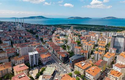 Maltepe Feyzullah Mah. Minibüs Cad. Üzeri 400 m2 Satılık Dükkan!