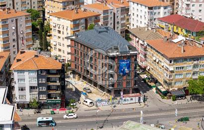 Maltepe Feyzullah Mah. Minibüs Cad. Üzeri 400 m2 Satılık Dükkan!