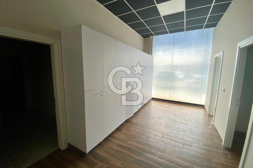 Bornova Avcılar Cadde Teras'ta Eşyalı 1+1 Satılık Daire