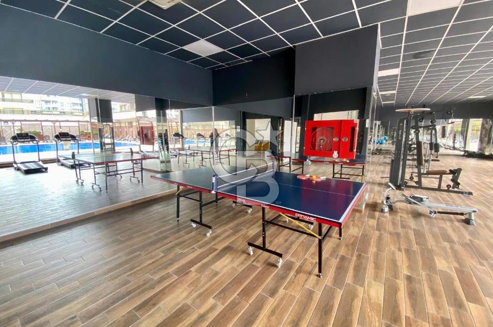 Bornova Avcılar Cadde Teras'ta Eşyalı 1+1 Satılık Daire