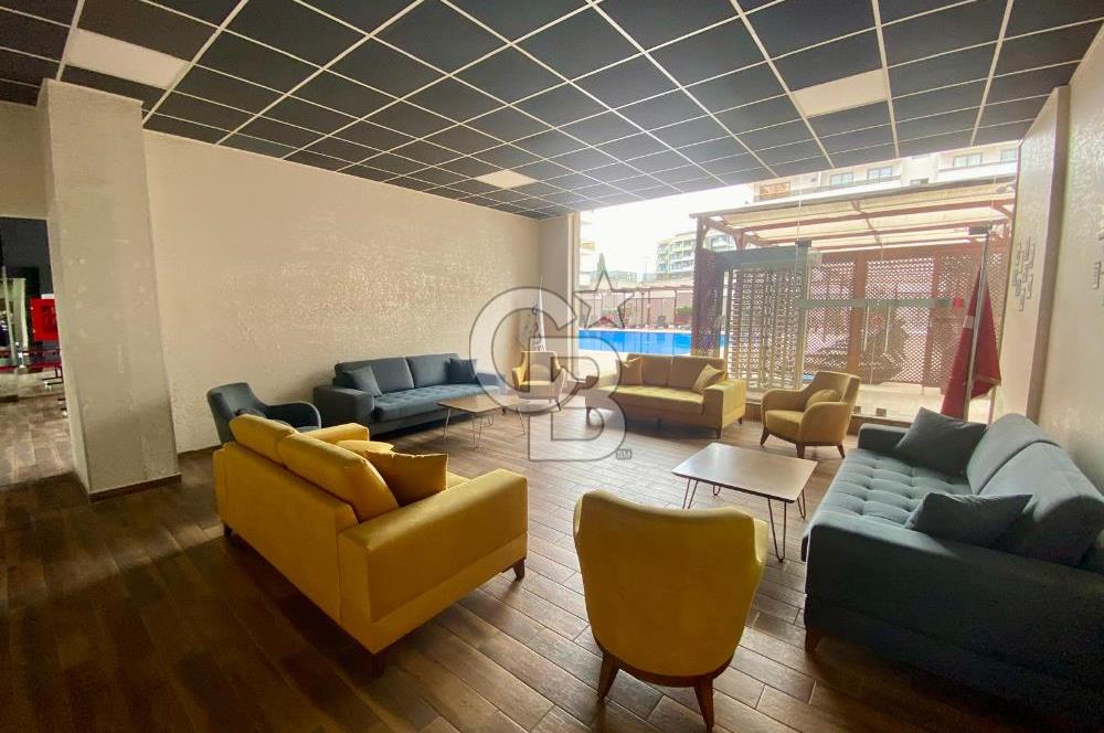 Bornova Avcılar Cadde Teras'ta Eşyalı 1+1 Satılık Daire