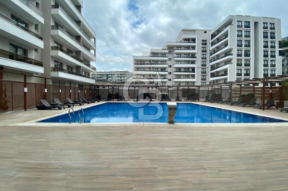 Bornova Avcılar Cadde Teras'ta Eşyalı 1+1 Satılık Daire