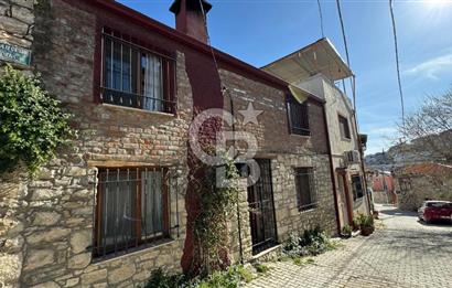URLA CAMİATİK MAH. SATILIK 3+1 MÜSTAKİL TAŞ EV