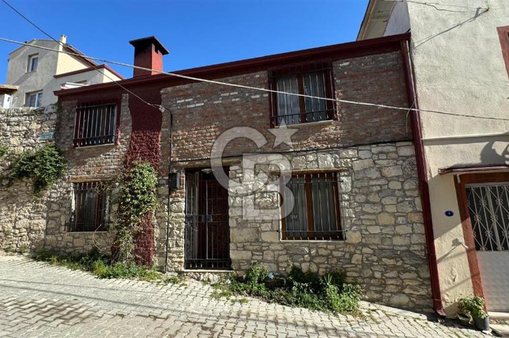 URLA CAMİATİK MAH. SATILIK 3+1 MÜSTAKİL TAŞ EV