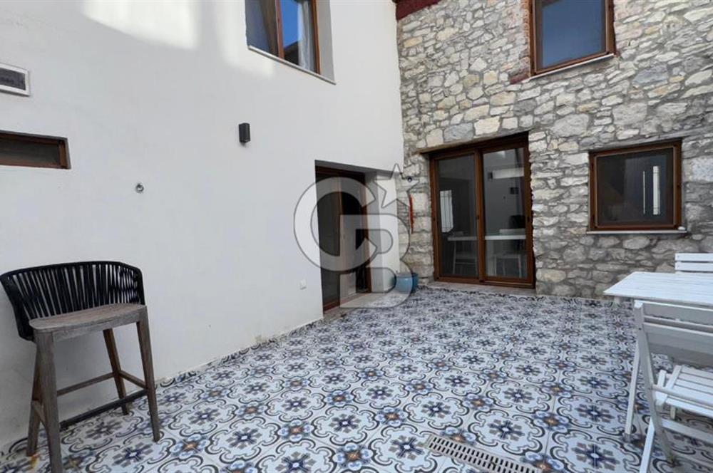 URLA CAMİATİK MAH. SATILIK 3+1 MÜSTAKİL TAŞ EV