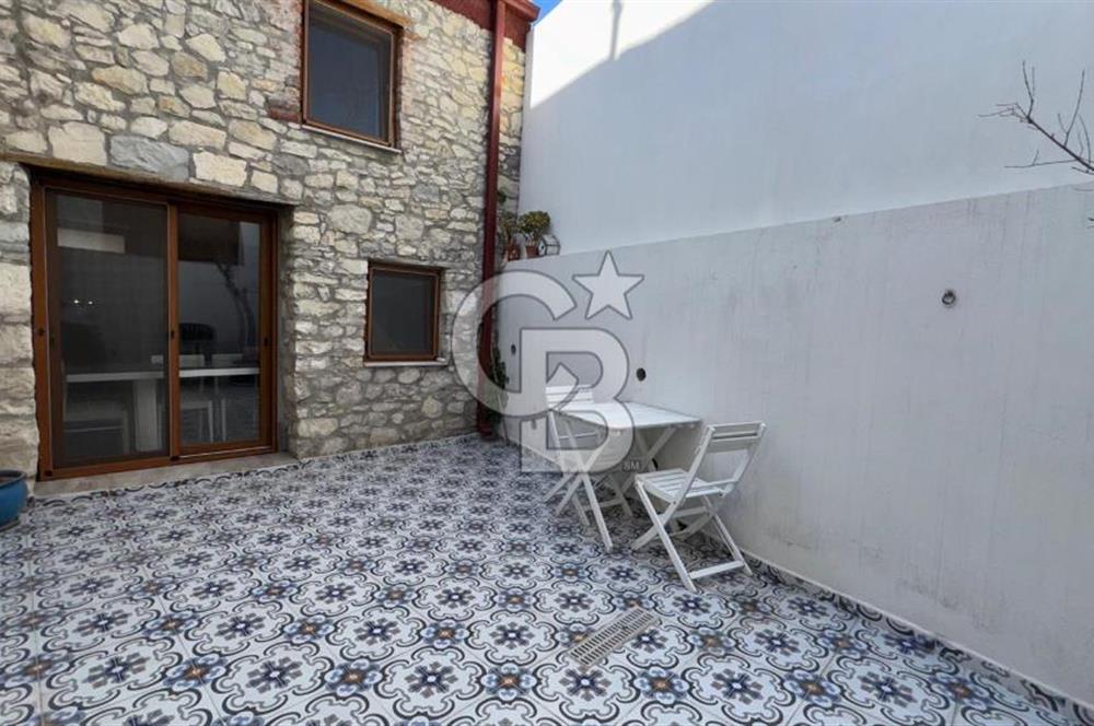 URLA CAMİATİK MAH. SATILIK 3+1 MÜSTAKİL TAŞ EV