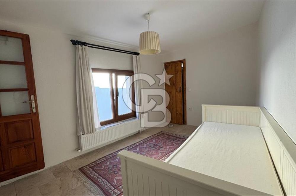 URLA CAMİATİK MAH. SATILIK 3+1 MÜSTAKİL TAŞ EV