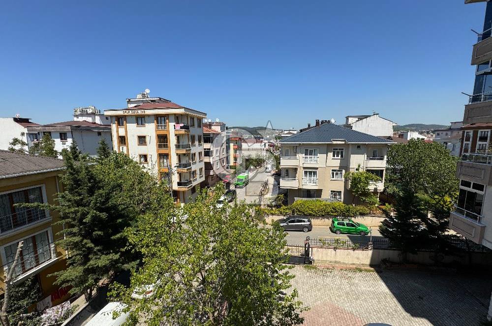 ÜMRANİYE AŞAĞI DUDULLU MAH. BARUT SOKAK'TA KİRALIK 2+1 DAİRE