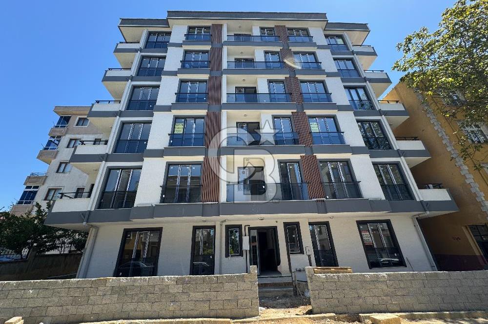 ÜMRANİYE AŞAĞI DUDULLU MAH. BARUT SOKAK'TA KİRALIK 2+1 DAİRE