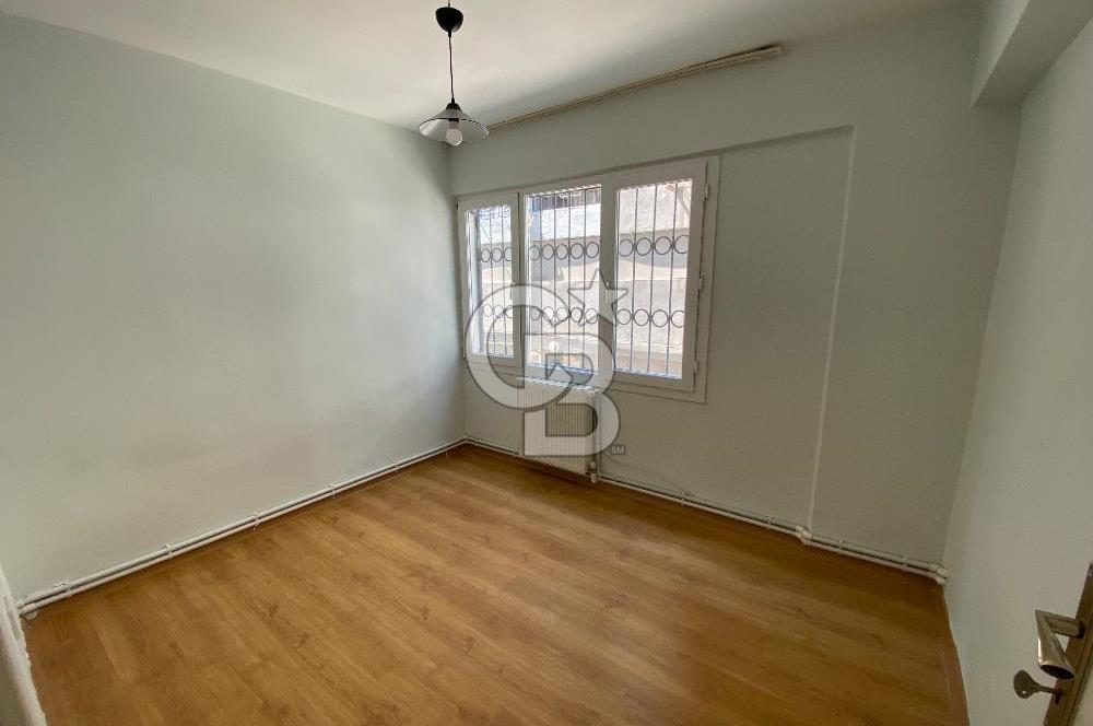 Karşıyaka Tersane Mah.’de 3+1 Kiralık Daire