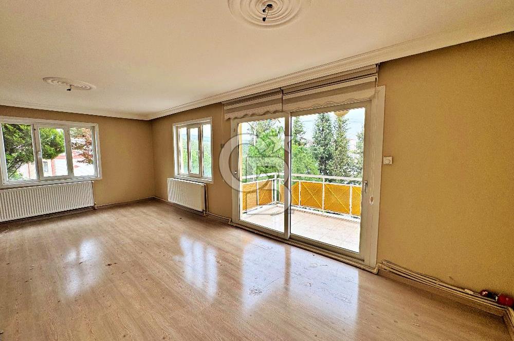 BORNOVA EVKA 3'TE SATILIK 3+1 ÇİFT CEPHE DAİRE