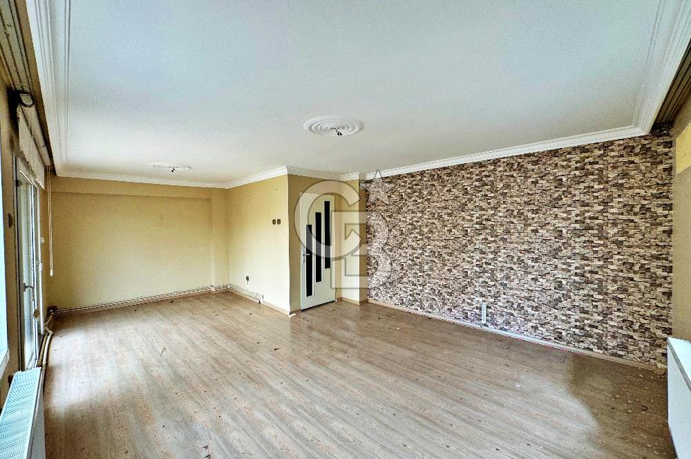 BORNOVA EVKA 3'TE SATILIK 3+1 ÇİFT CEPHE DAİRE
