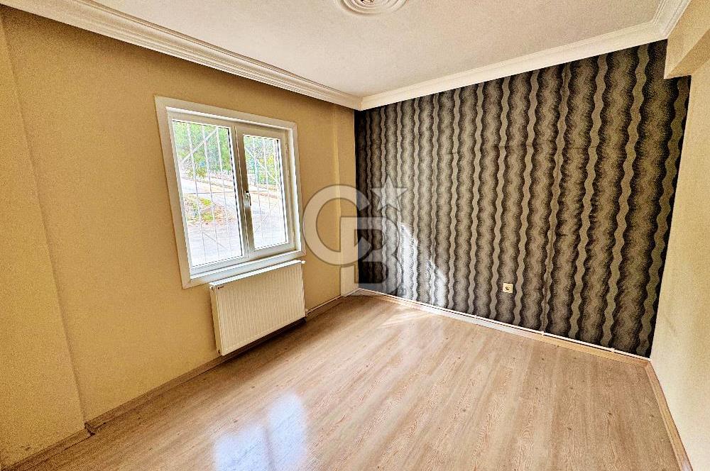 BORNOVA EVKA 3'TE SATILIK 3+1 ÇİFT CEPHE DAİRE