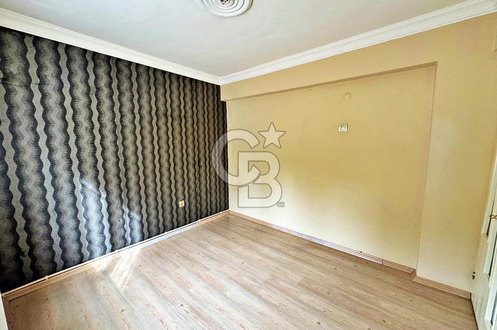 BORNOVA EVKA 3'TE SATILIK 3+1 ÇİFT CEPHE DAİRE