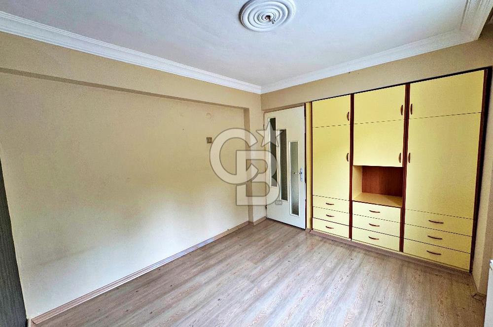 BORNOVA EVKA 3'TE SATILIK 3+1 ÇİFT CEPHE DAİRE